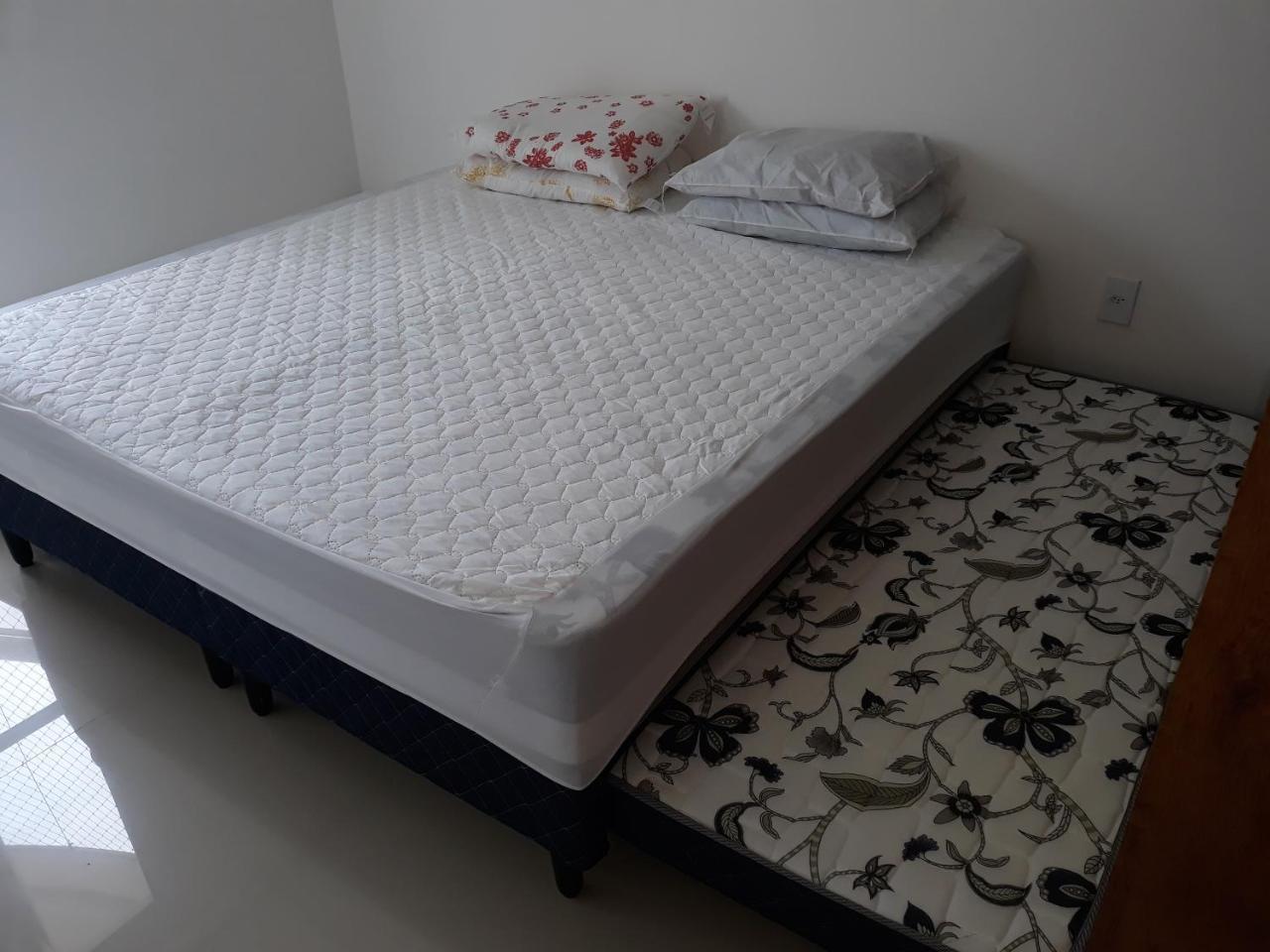 Apartamento Residencial Julia グアラパリー エクステリア 写真